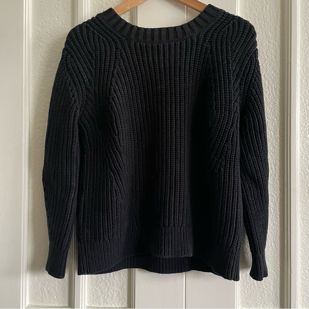 Crew Neck Knit Sweater